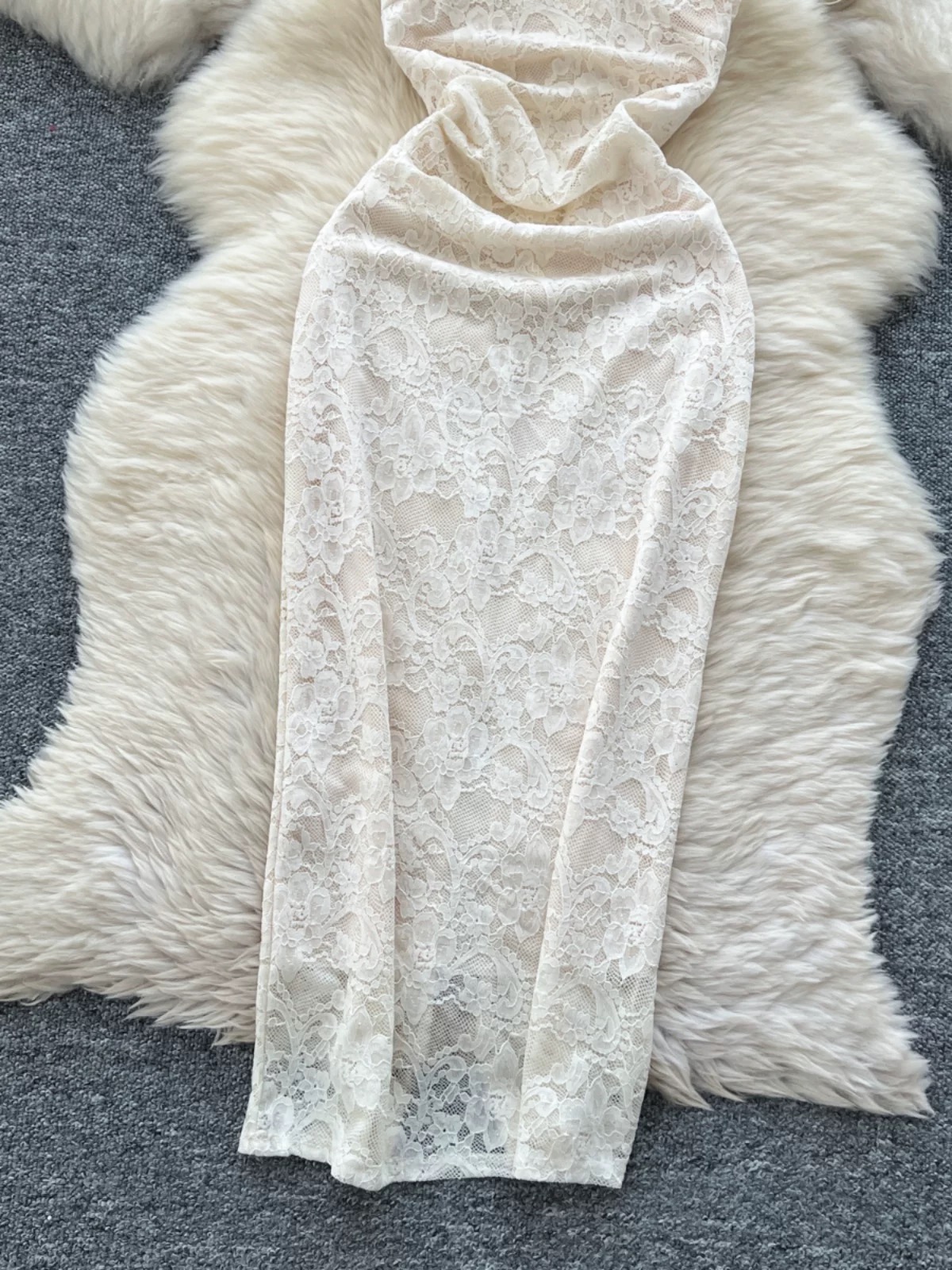 In the right zone lace dress FBC438 images